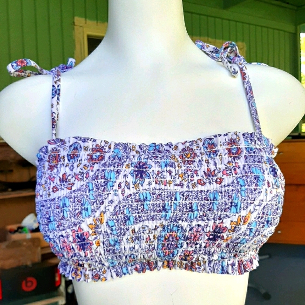 Bikini top + Sz Medium
